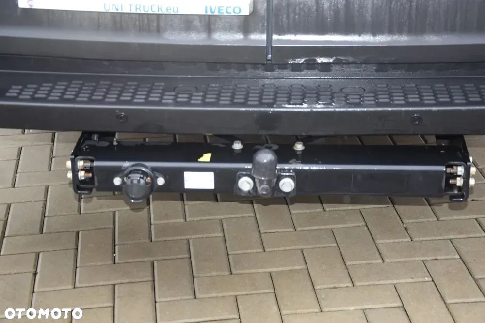 Iveco DAILY 35S18 Hi Matic  180Km 18M3 - 16