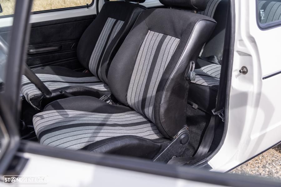 VW Golf - 28