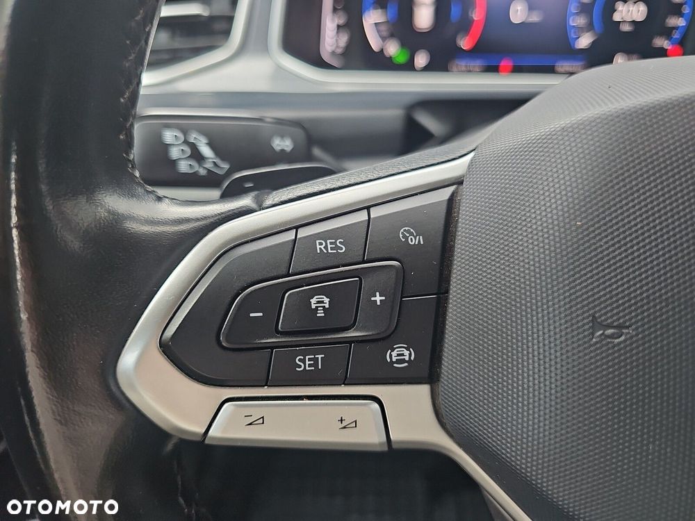 Volkswagen T-Roc 1.5 TSI Style DSG - 10