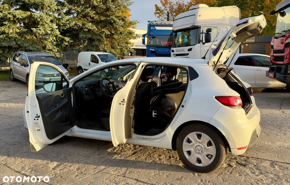 Renault Clio 1.2 16V Life - 6