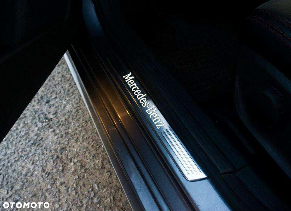 Mercedes-Benz CLA 180 d AMG Line - 12