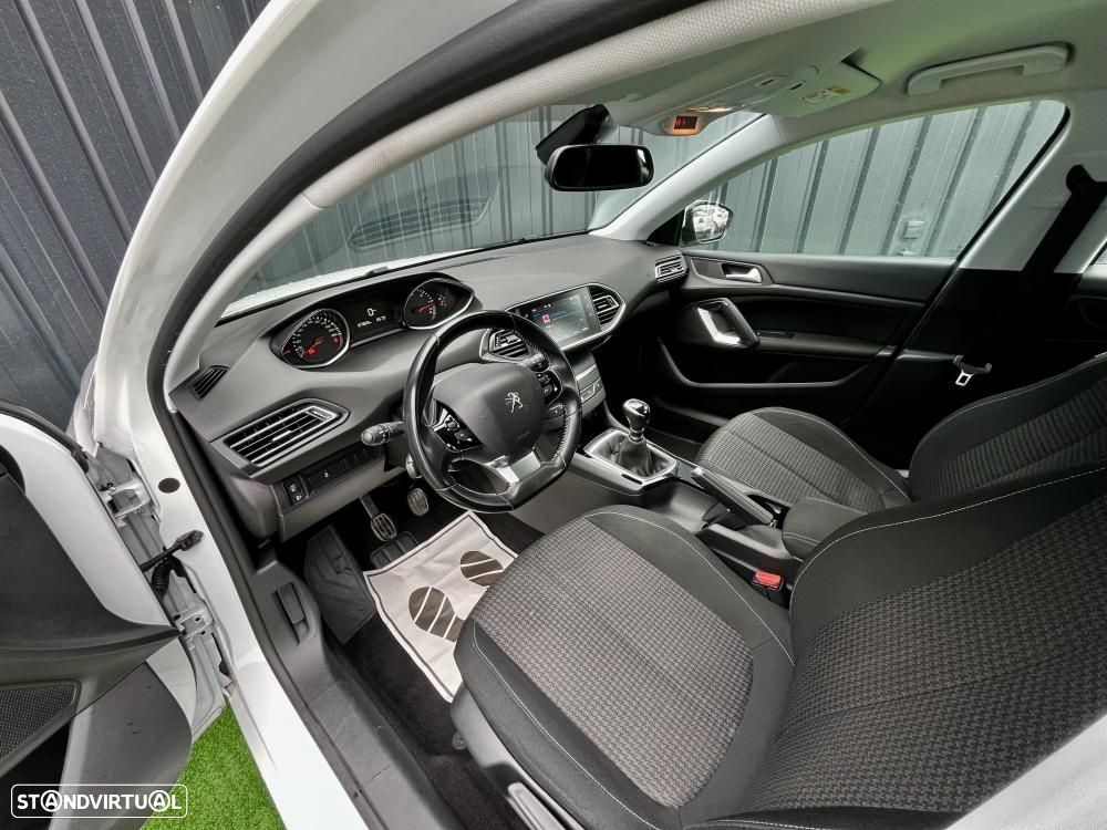 Peugeot 308 1.5 BlueHDi Business Line - 22