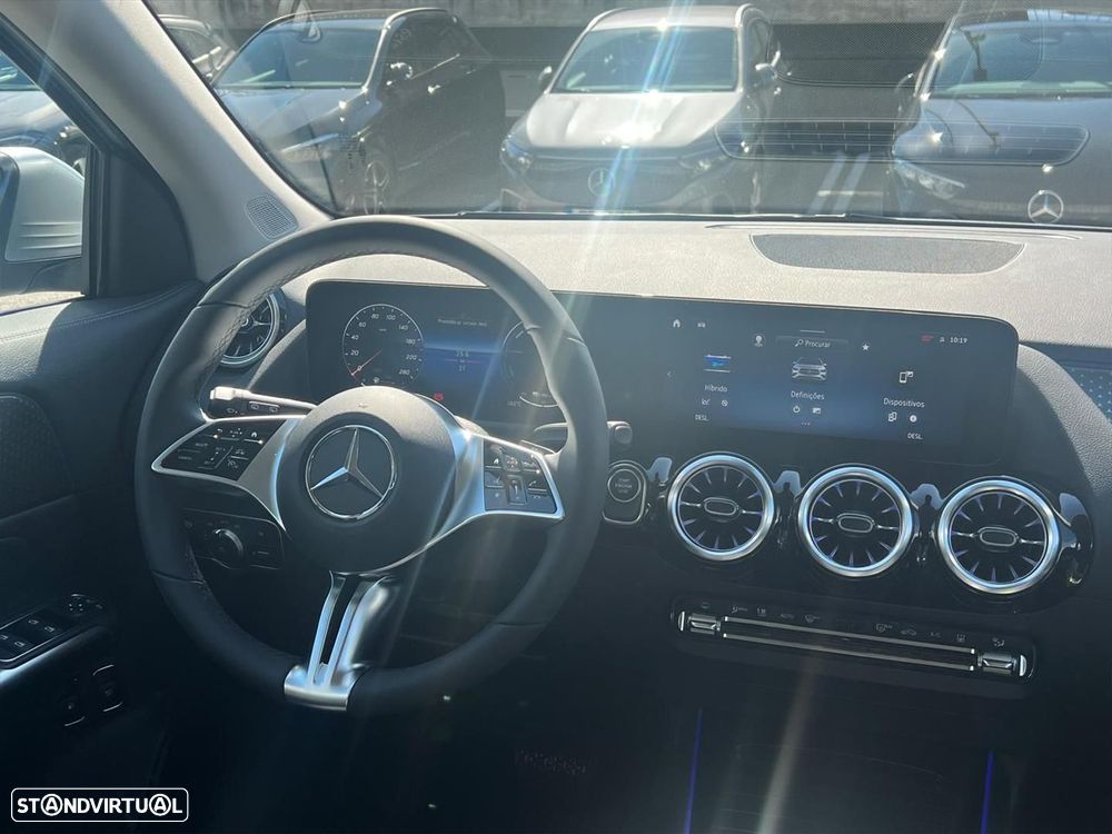 Mercedes-Benz GLA 250 e Progressive - 16