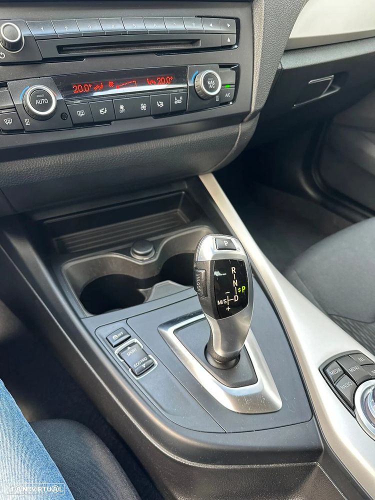 BMW 118 dA Pack M - 22