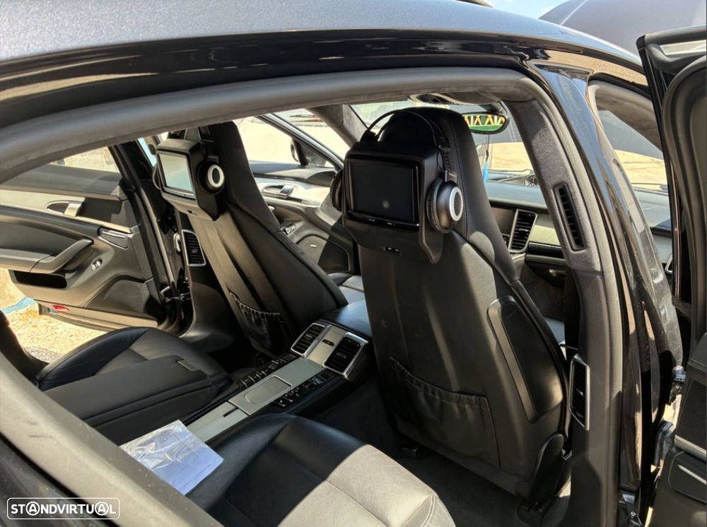 Porsche Panamera Turbo PDK — fotografia 5