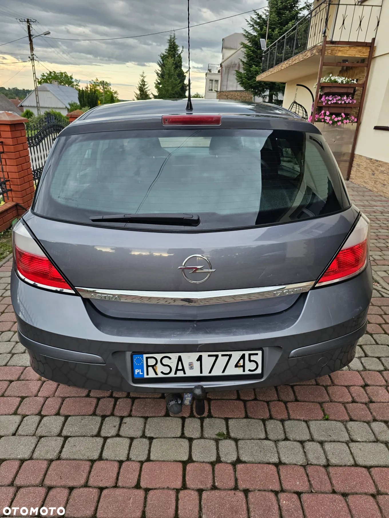 Opel Astra III 1.7 CDTI Essentia - 10