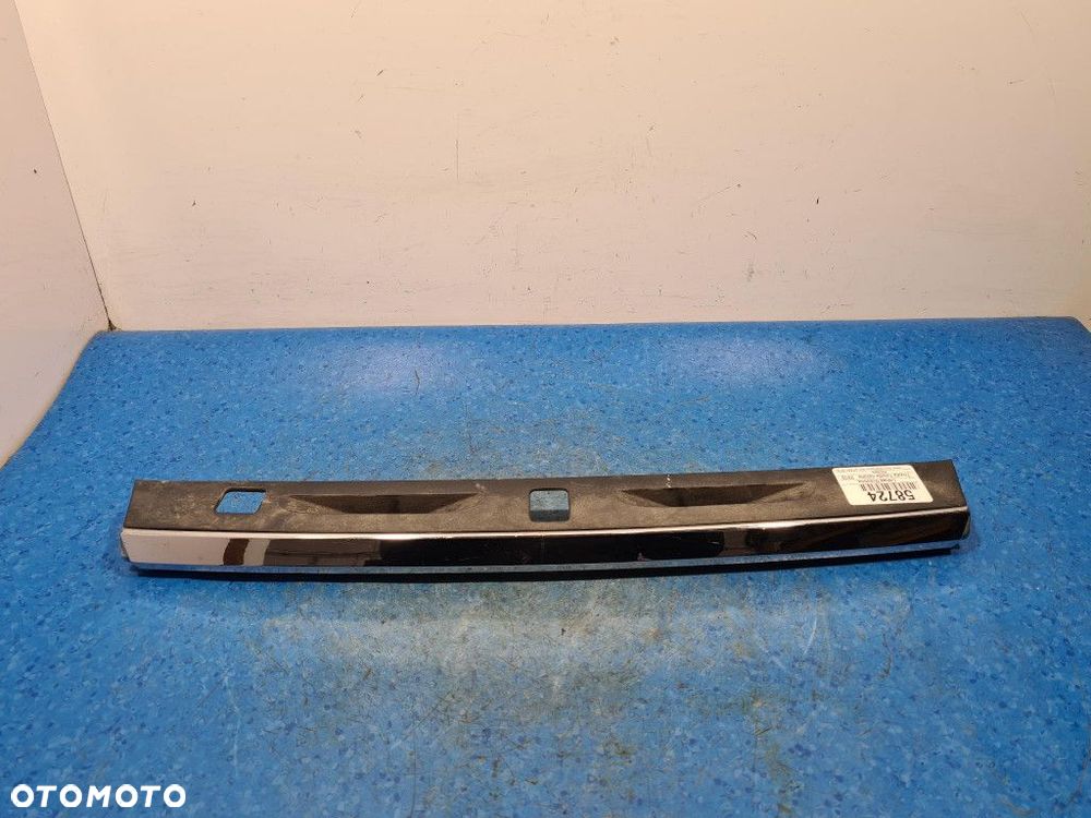 TOYOTA COROLLA E21 LISTWA CHROM BLENDA KLAPY 76801-02K30 - 1