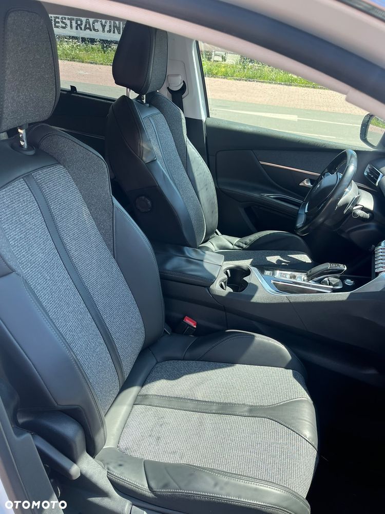 Peugeot 5008 1.6 THP Allure S&S EAT6 - 8