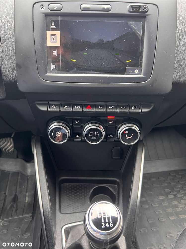 Dacia Duster 1.6 SCe Prestige 4WD - 23