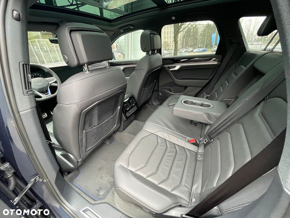 Volkswagen Touareg - 26