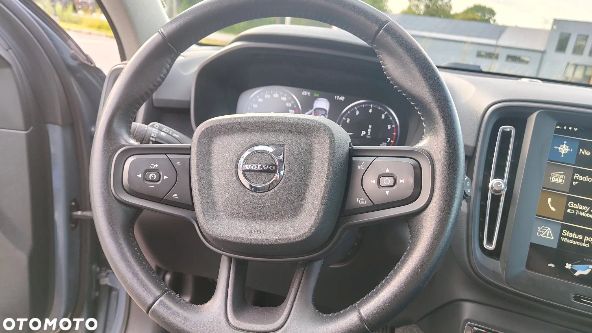 Volvo XC 40 T3 Momentum Core - 8