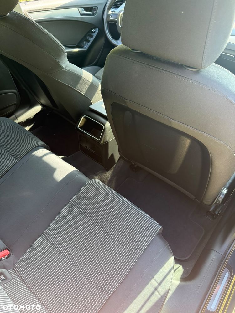 Audi A4 Avant - 16