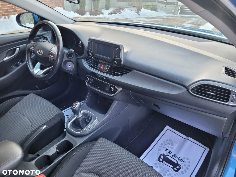 Hyundai i30 1.4 Premiere Comfort - 18