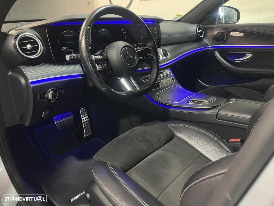Mercedes-Benz E 300 de AMG Line - 13