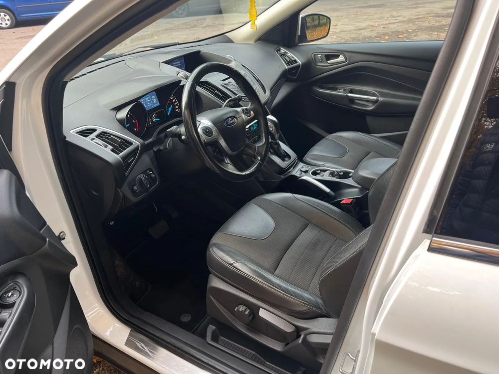 Ford Kuga 2.0 TDCi 4WD Titanium - 10