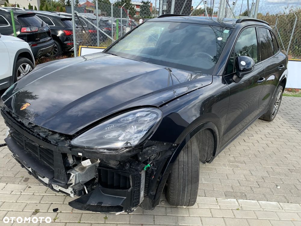 Porsche Cayenne Tiptronic S - 5