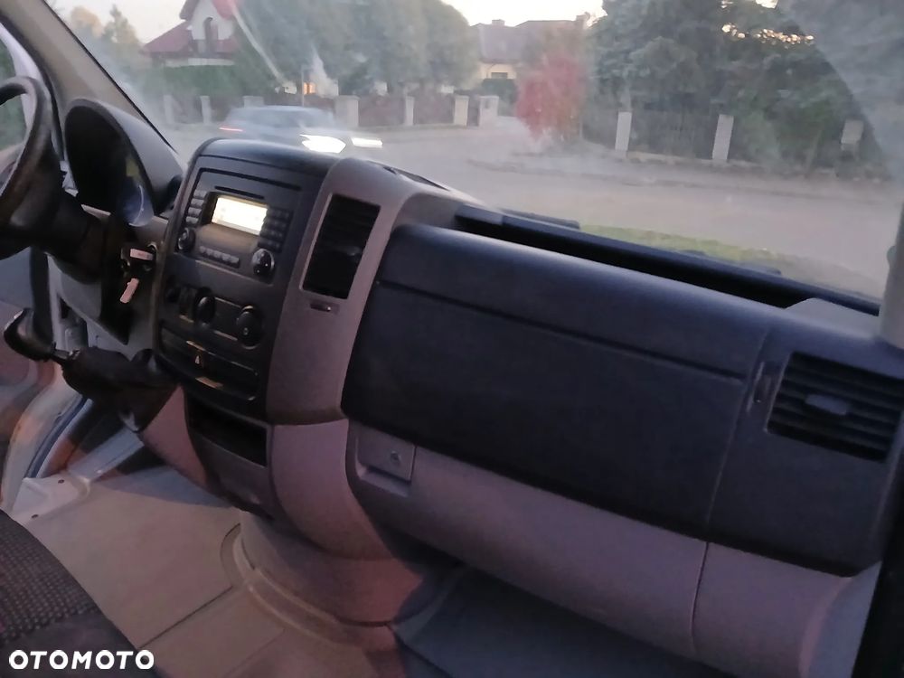 Mercedes-Benz Sprinter - 19