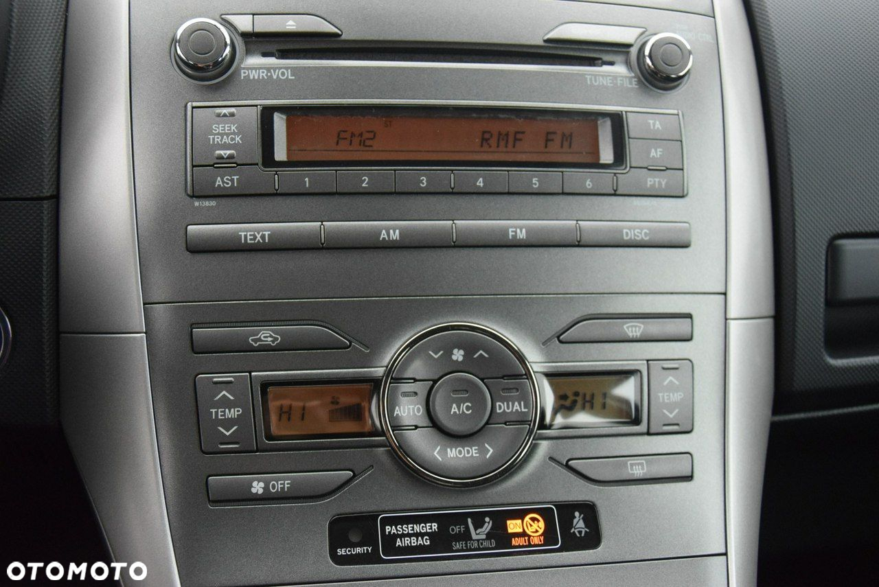 Toyota Auris 1.6 Active - 19