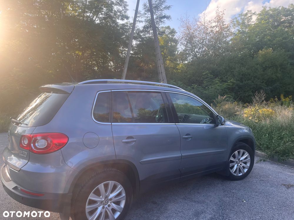 Volkswagen Tiguan - 13