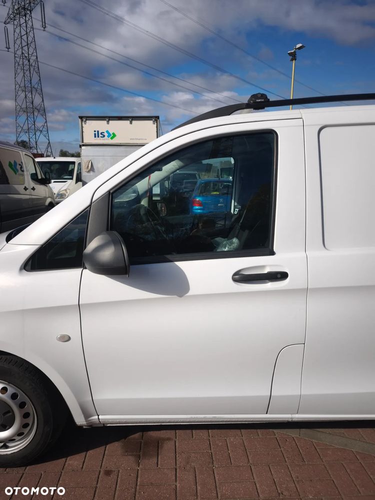 Drzwi lewy przód Mercedes-Benz Vito w447 białe 2014-2025