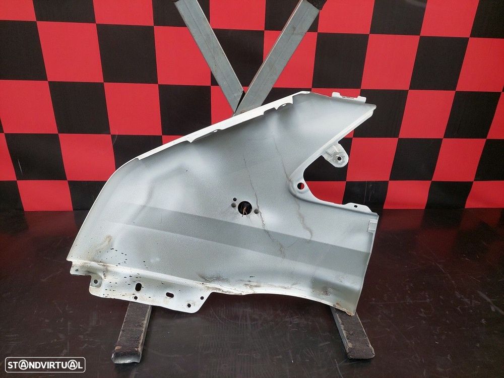 Guarda Lamas Direito Ford Transit Autocarro (Fd_ _, Fb_ _, Fs_ _, Fz_ - 2