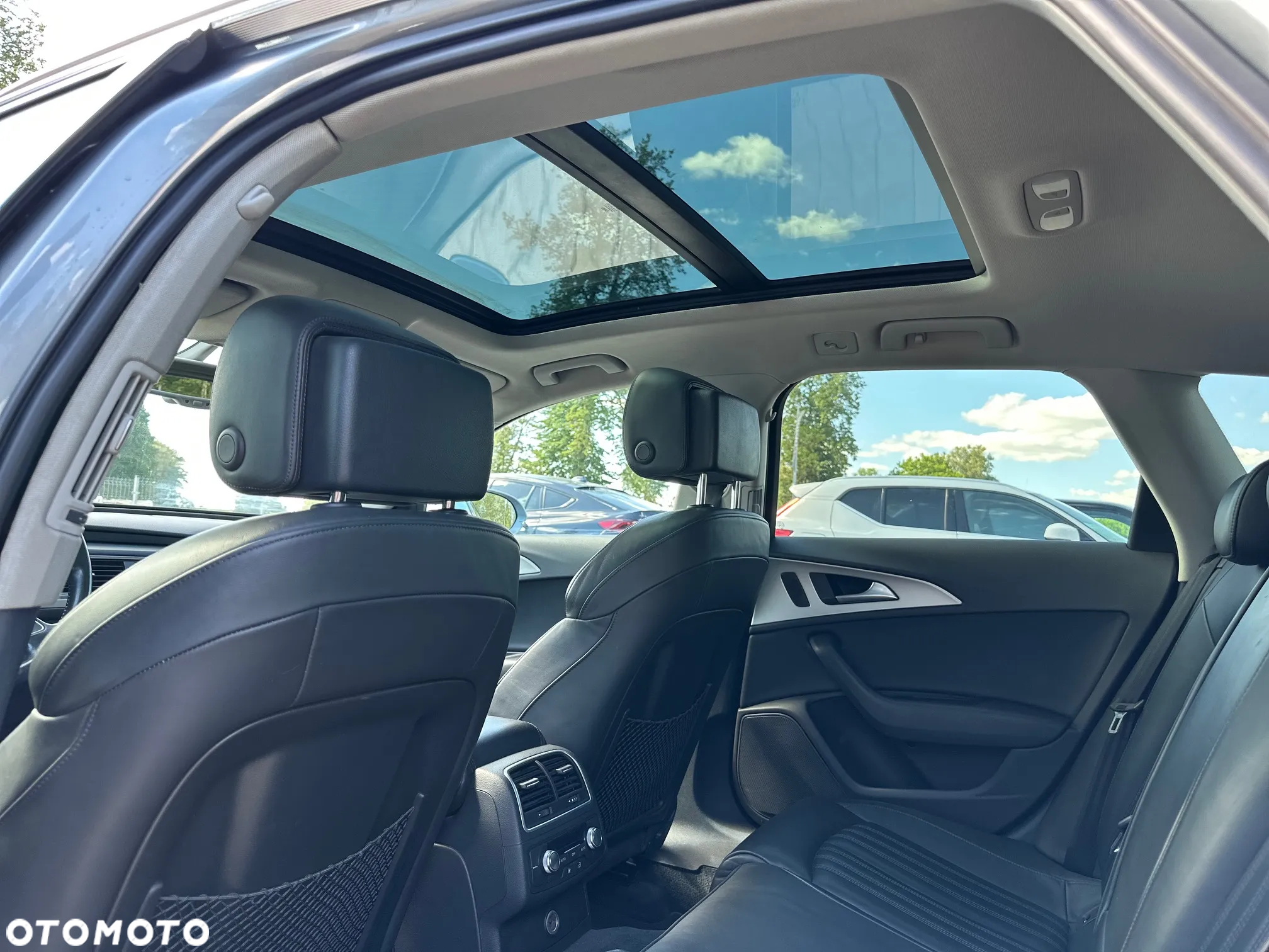 Audi A6 - 12