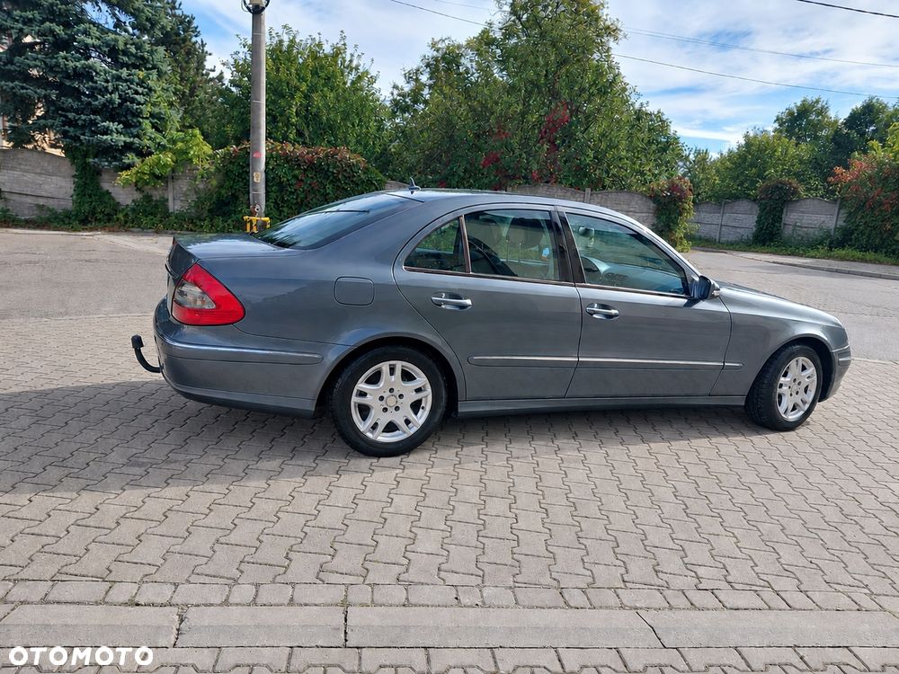 Mercedes-Benz Klasa E - 4