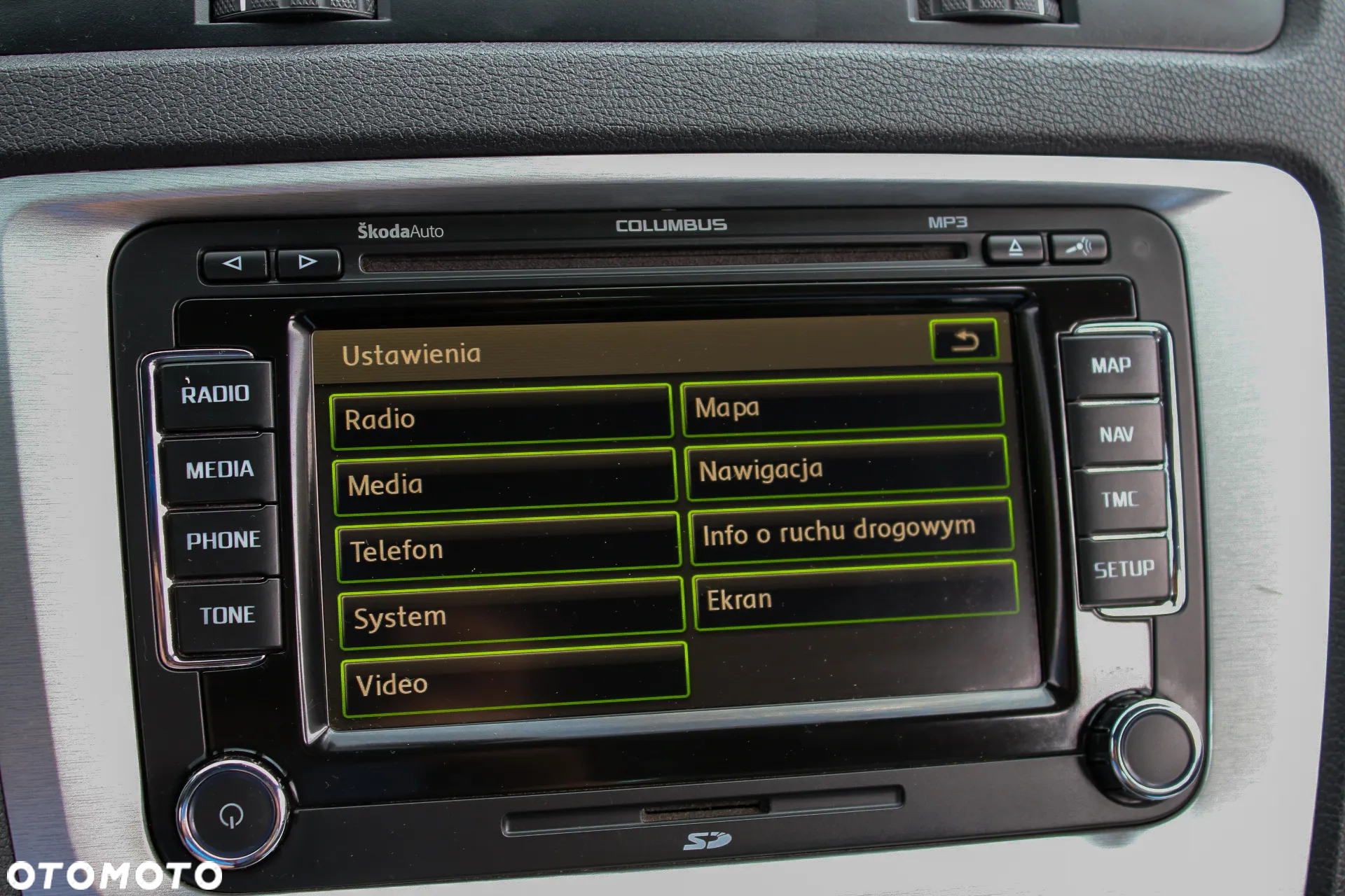 Skoda Octavia 2.0 TDI CR DPF RS - 37