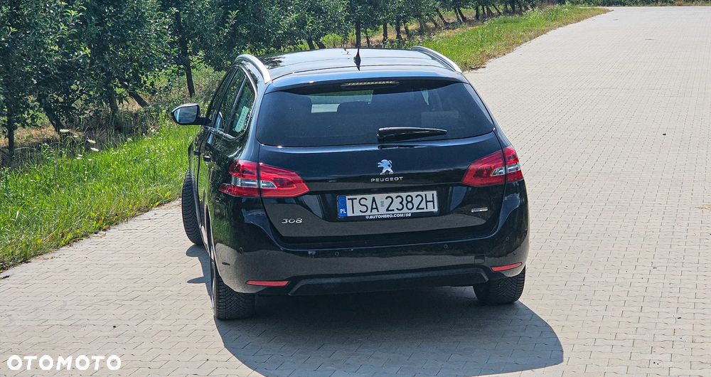 Peugeot 308 1.2 PureTech Allure S&S EAT6 - 13