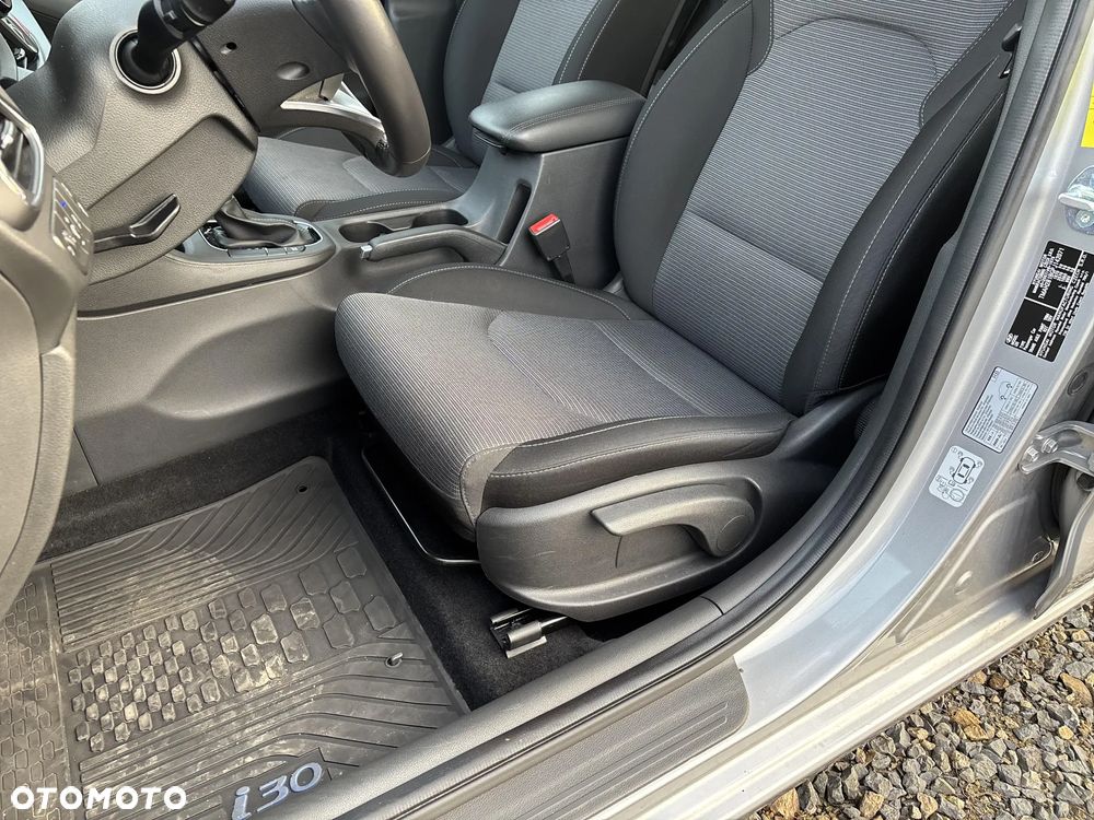Hyundai i30 1.0 T-GDI Modern DCT - 12