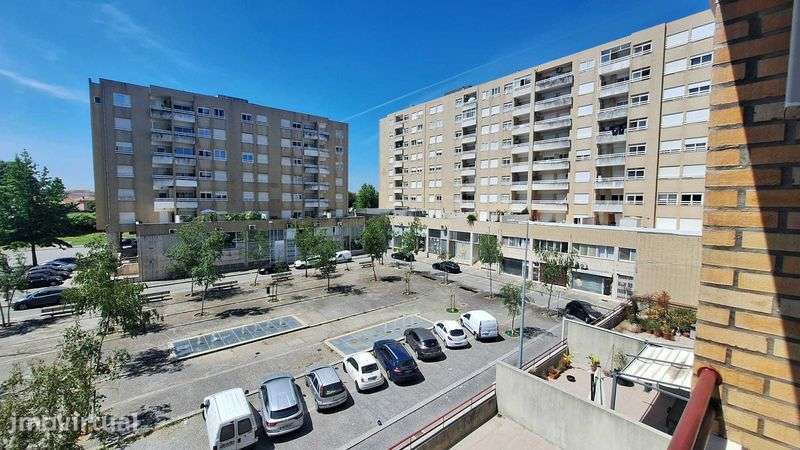 Alugo Apartamento T2 Águas Santas (Maia) - Grande imagem: 4/12