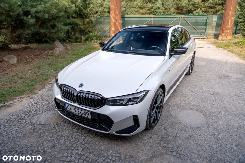 BMW Seria 3 320d xDrive mHEV M Sport - 4