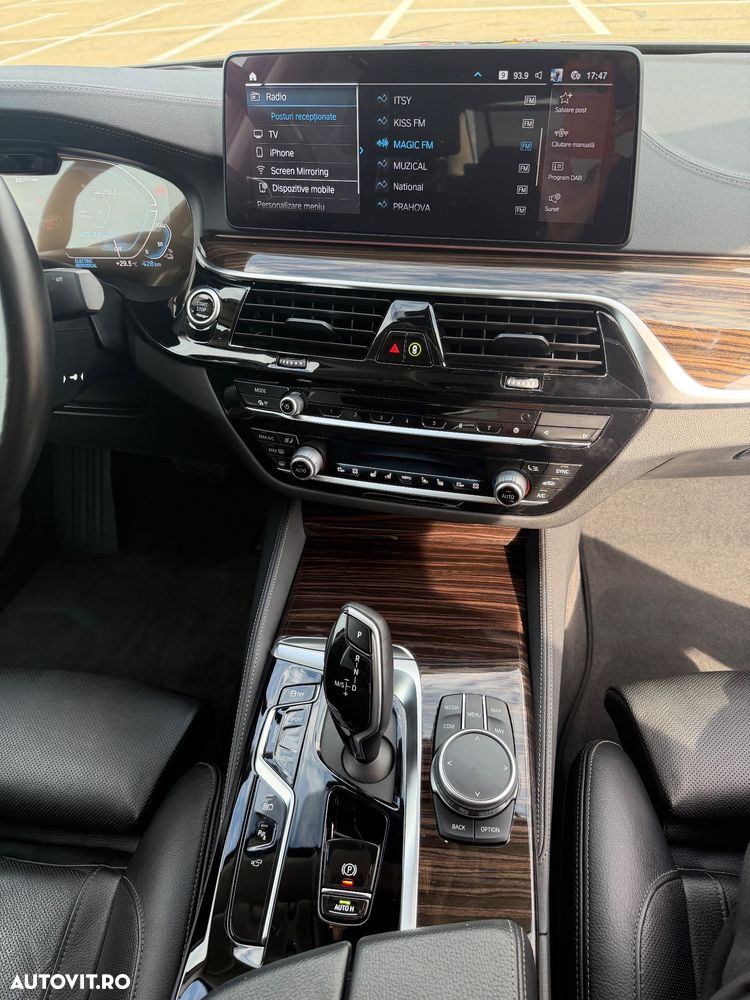 BMW Seria 5 530e xDrive AT PHEV - 14