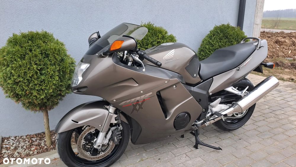 Honda CBR - 5