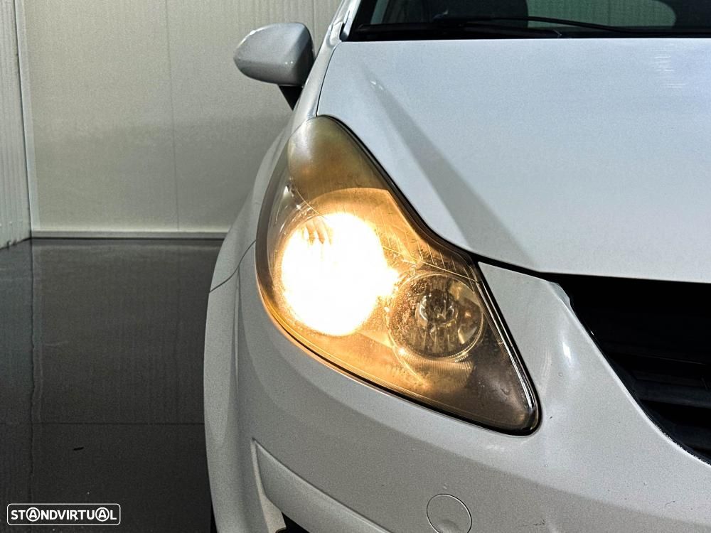 Opel Corsa - 15