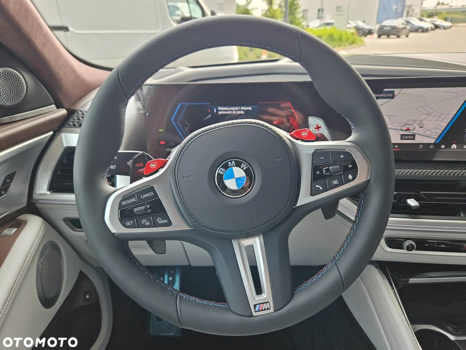 BMW XM - 12