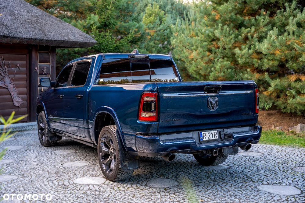 RAM 1500 5.7 eTorque Crew Cab Shortbed Limited Black - 3