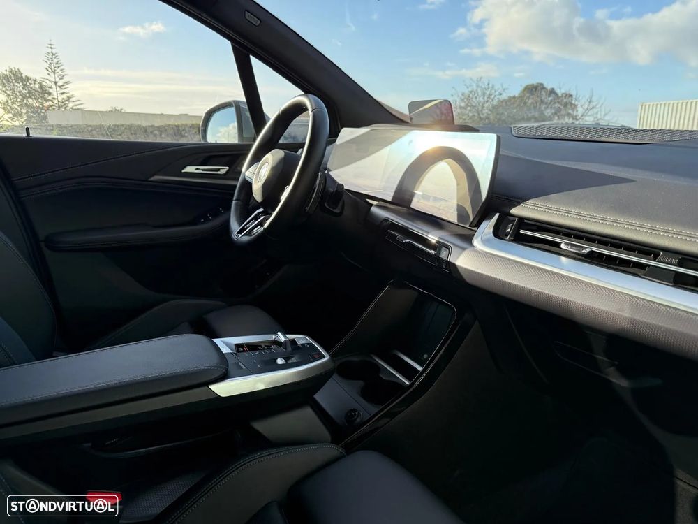 BMW 218 Active Tourer d Pack M Auto - 36