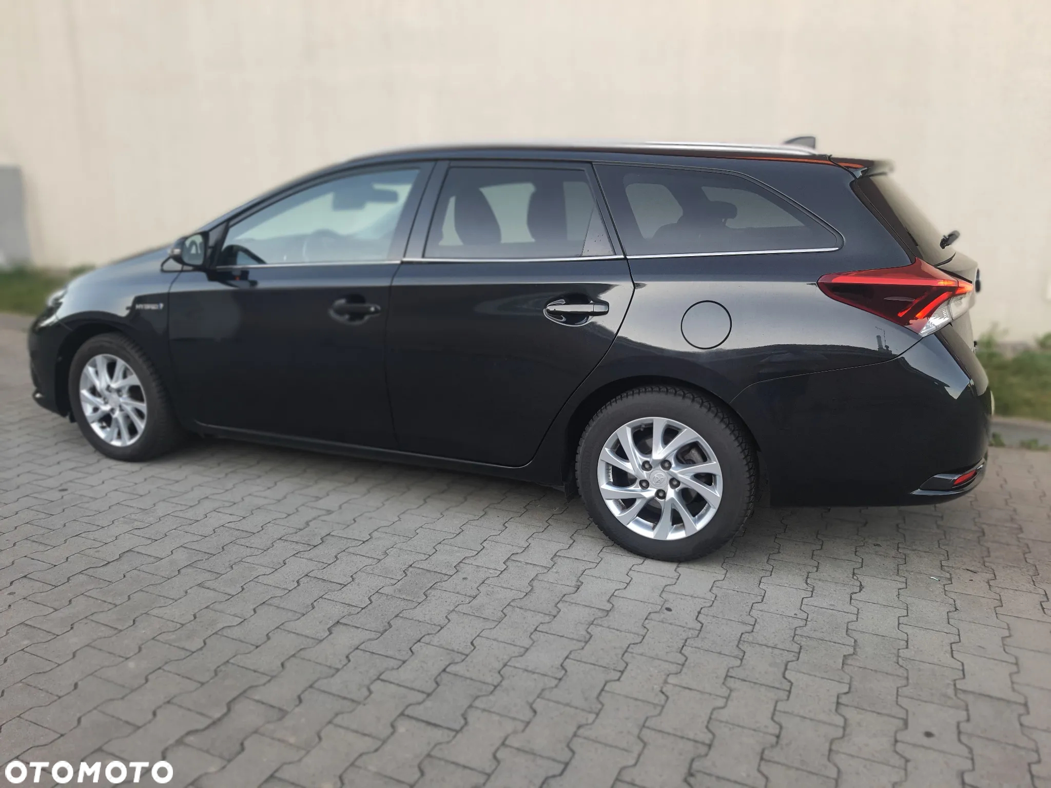 Toyota Auris - 5