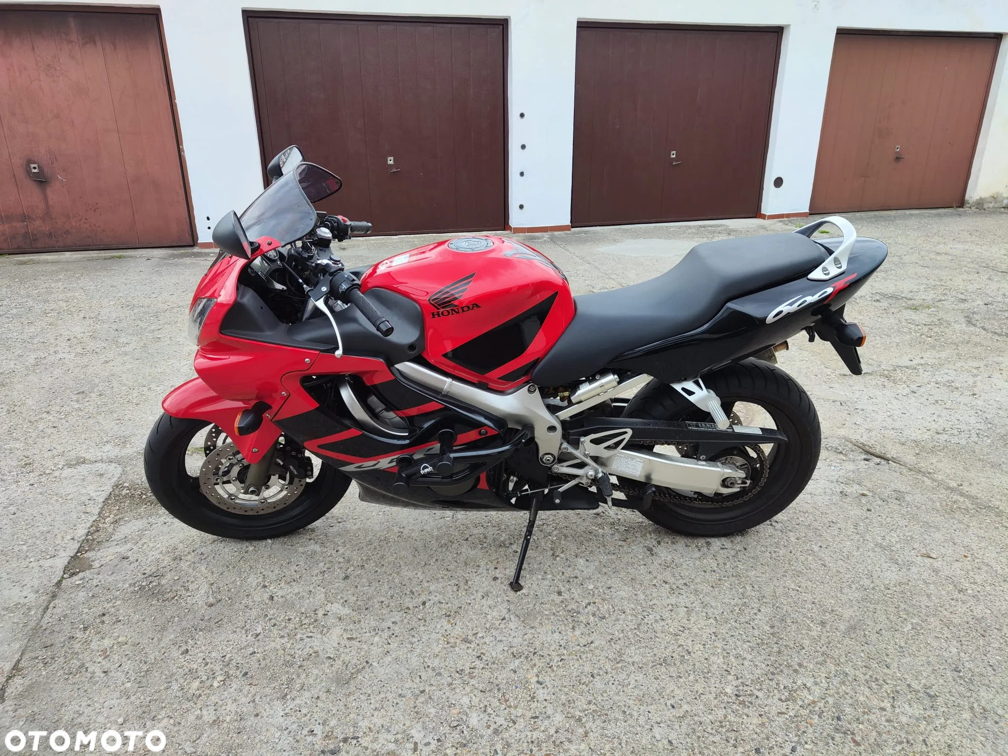 Honda CBR - 8