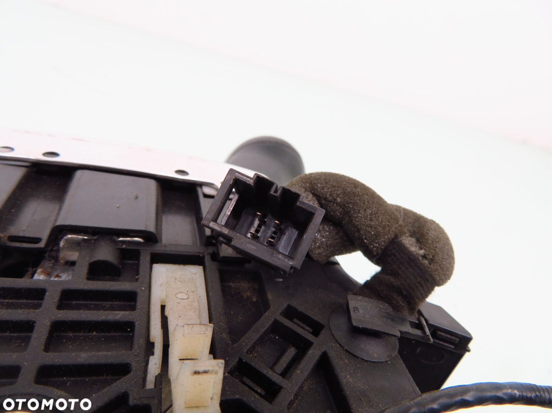 LEWAREK AUDI A8 D3 4.0 TDI 4E1713111A - 4