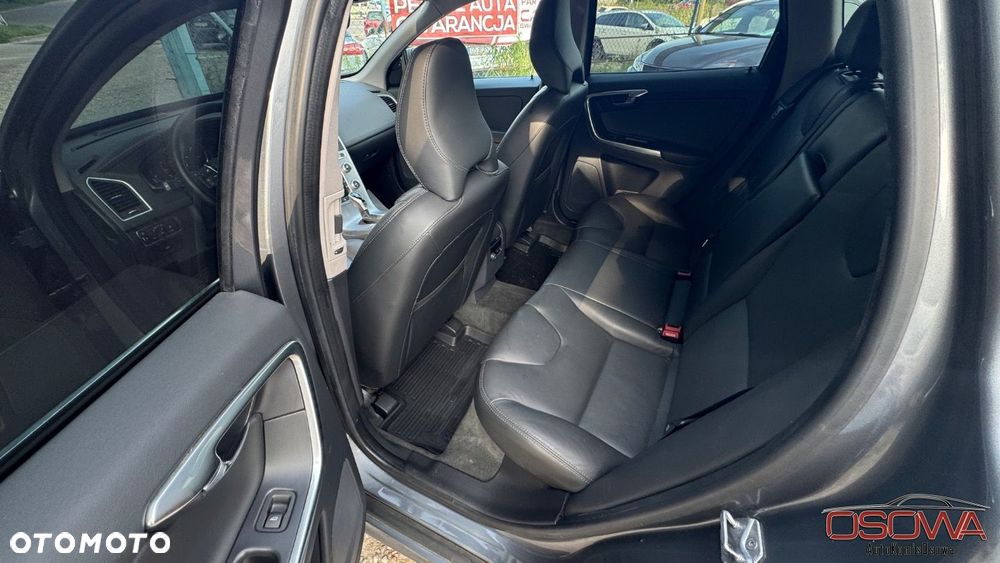 Volvo XC 60 D4 AWD Summum - 34