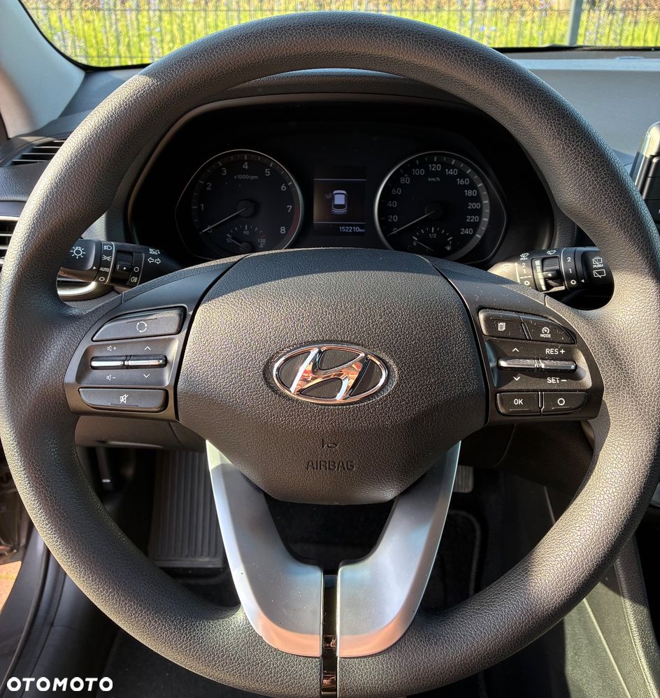 Hyundai i30 1.4 Classic + - 5