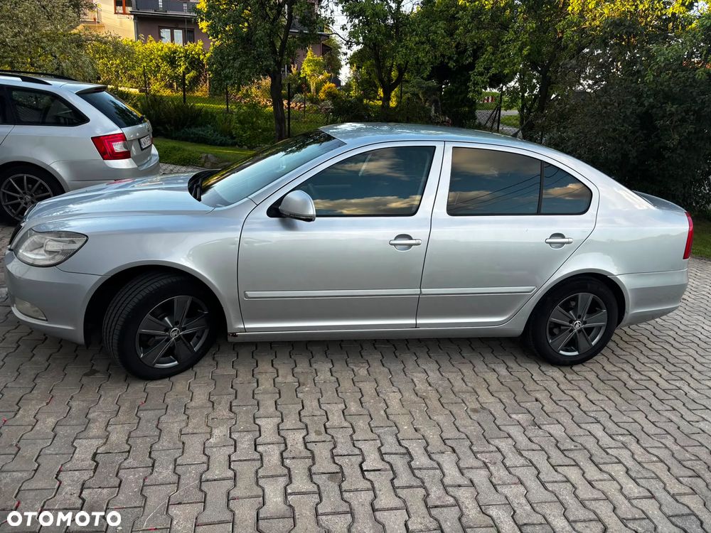 Skoda Octavia 1.6 TDI Active - 8