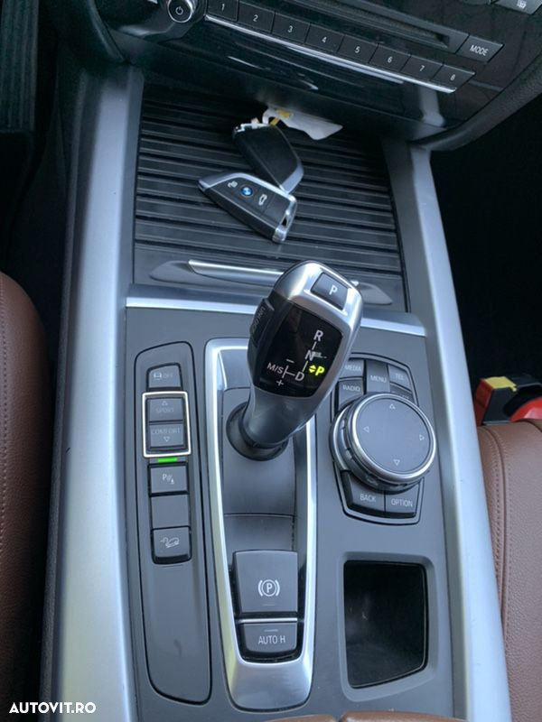 BMW X5 xDrive30d - 15