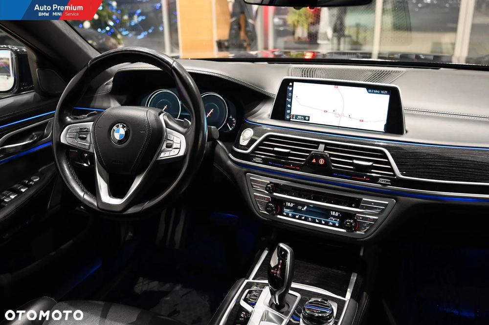 BMW Seria 7 740d xDrive - 16