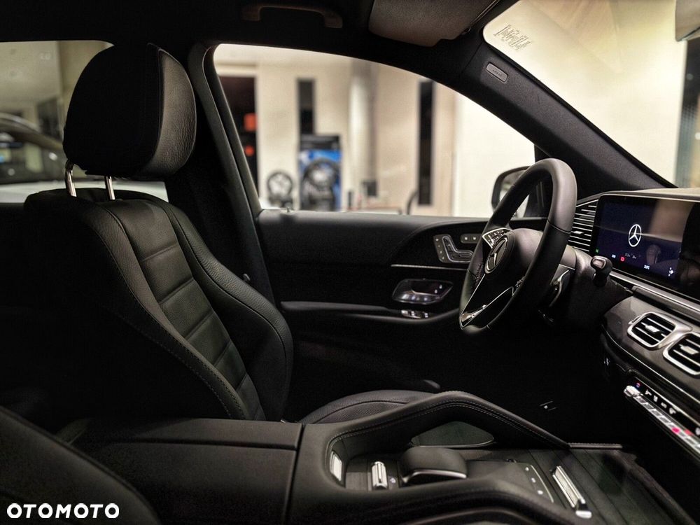 Mercedes-Benz GLE - 11