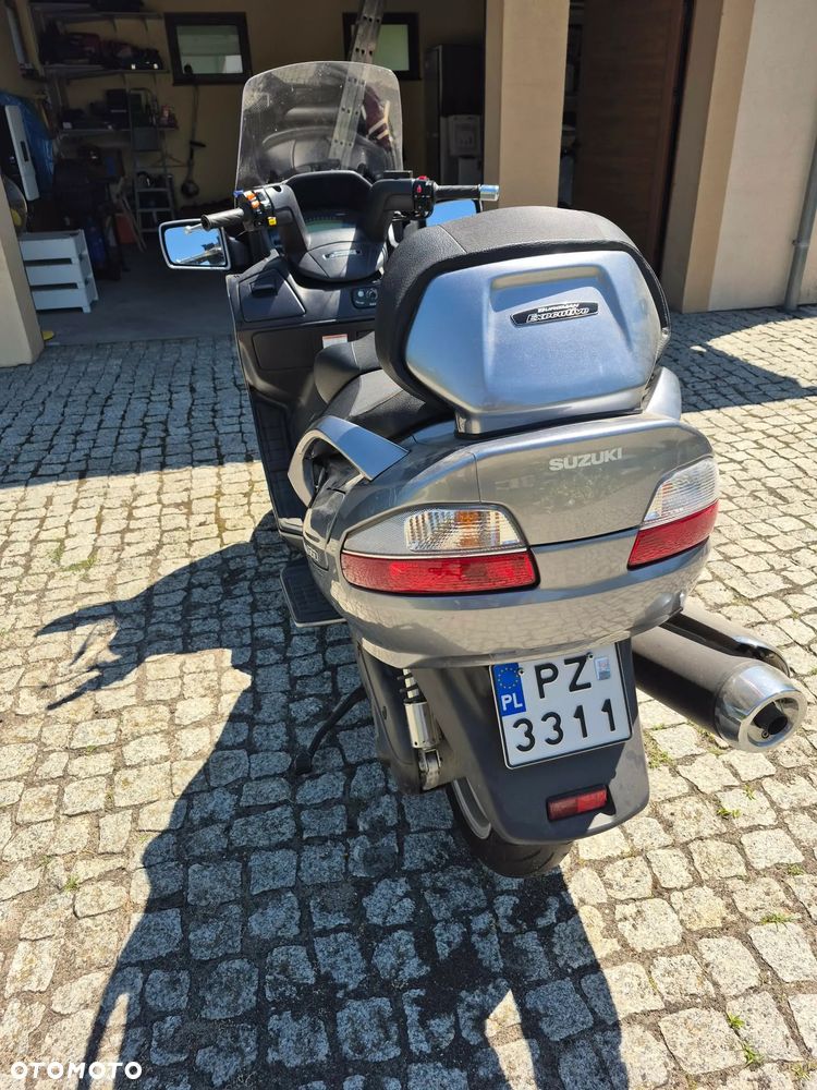 Suzuki Burgman - 1