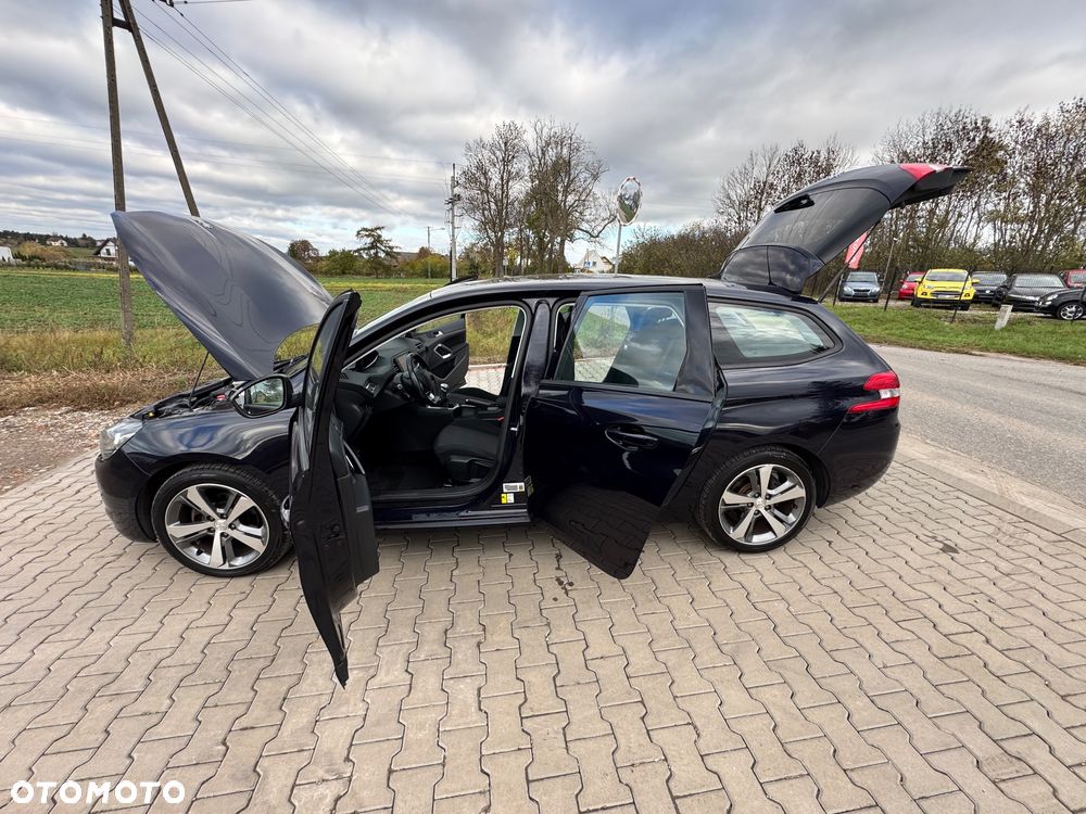 Peugeot 308 SW 1.2 PureTech Allure S&S - 7