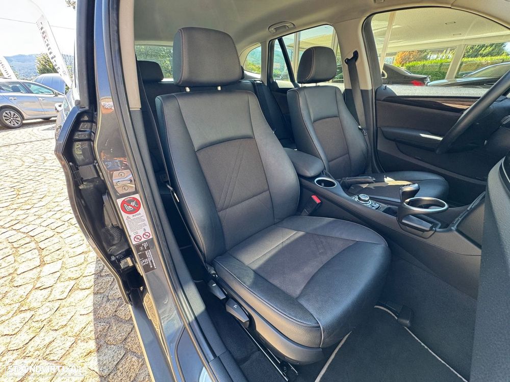 BMW X1 18 d sDrive Line Sport - 20